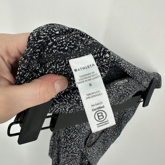 Athleta High Rise Ultimate Stash Pocket‎ Textured 7/8 Tight Black White Small - Picture 6 of 8